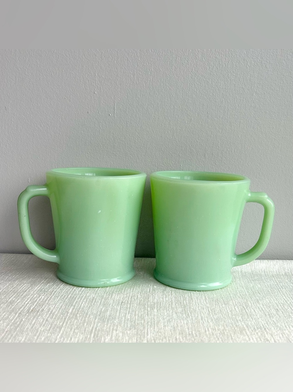 (2) 1950’s FIRE KING JADEITE D-handle shaving/standard mugs excellent condition